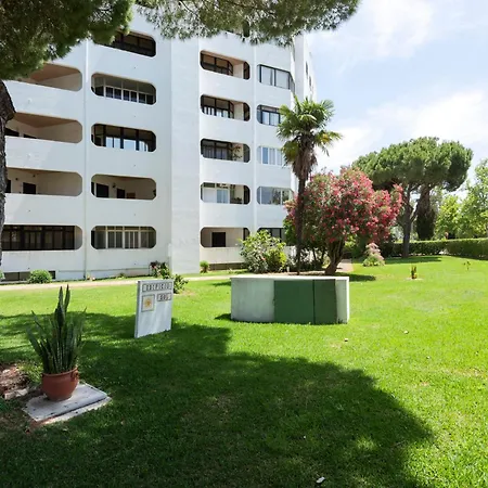 Pedro - Vilamoura * Quarteira